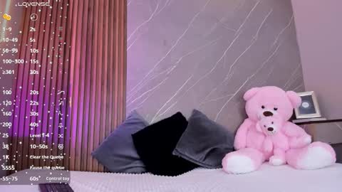 Snapshot of ariana_jhonson11 chatting on October 2025 12:37:01 PM Ariana online show from October 2025 12:37:01 PM