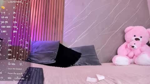 Snapshot of ariana_jhonson11 chatting on October 2025 12:39:02 PM Ariana online show from October 2025 12:39:02 PM