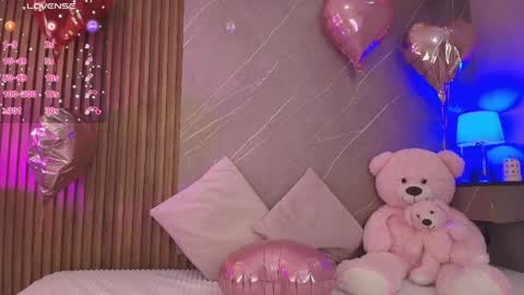 Ariana online show from April 2026 12:32:02 PM