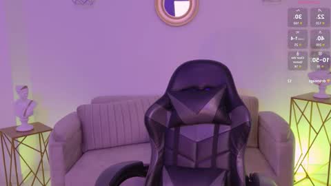 Ariana online show from November 2025 04:32:02 AM