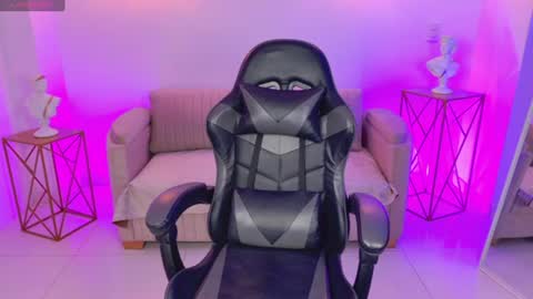 Ariana online show from July 2026 11:36:02 PM