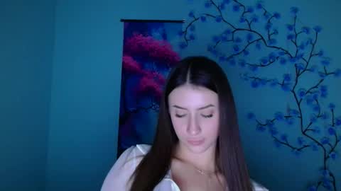 Ariana online show from November 2025 01:02:02 PM