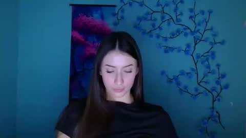 Ariana online show from December 2025 12:32:01 PM