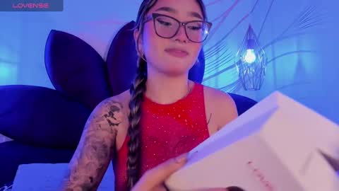 Ari online show from February 2025 03:30:02 AM