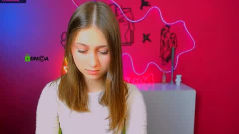 arianaa_cat online show from April 2026 06:44:02 PM