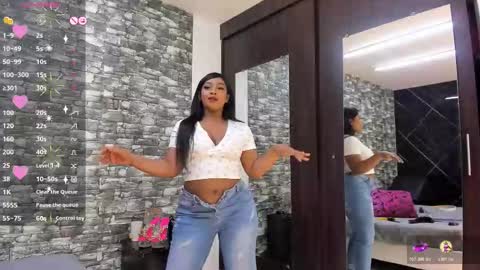 Ariana online show from October 2025 12:17:02 PM