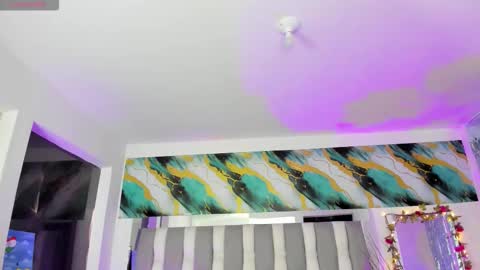 arianaarousse online show from January 2026 03:39:01 PM