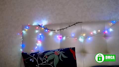 arianakuiper online show from February 2026 09:33:01 PM