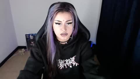 help me 100 hands up my OF is Free  online show from February 2026 11:08:02 PM