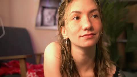 Snapshot of arianna_richi chatting on May 2026 08:20:01 AM Olivka online show from May 2026 08:20:01 AM
