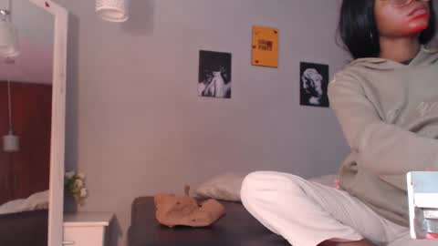 arianna rossi online show from March 2026 12:06:02 PM