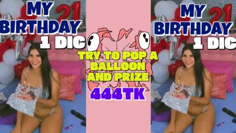 Arianna online show from November 2025 07:02:02 PM