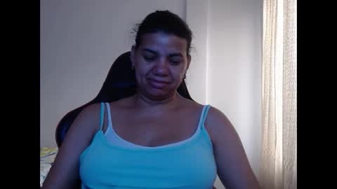 ariannaloovel online show from December 2024 05:55:02 PM