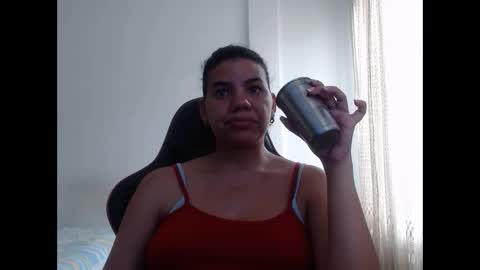 ariannaloovel online show from February 2025 06:24:02 PM