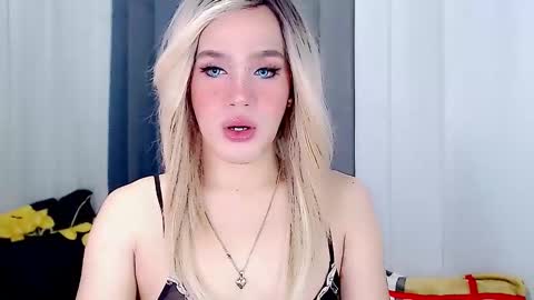 ARIANNE CUMS  online show from March 2025 08:27:01 AM