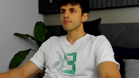 ariasaadeh online show from September 2025 12:05:01 PM