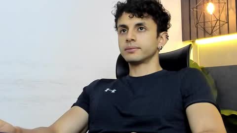 Snapshot of ariasaadeh chatting on September 2025 11:53:02 AM ariasaadeh online show from September 2025 11:53:02 AM