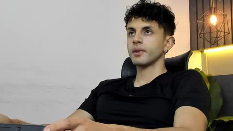 Snapshot of ariasaadeh chatting on September 2025 12:07:02 PM ariasaadeh online show from September 2025 12:07:02 PM