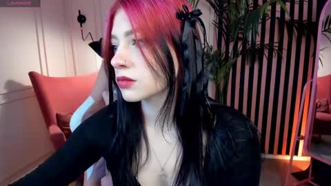 Ariel online show from February 2025 02:35:02 PM