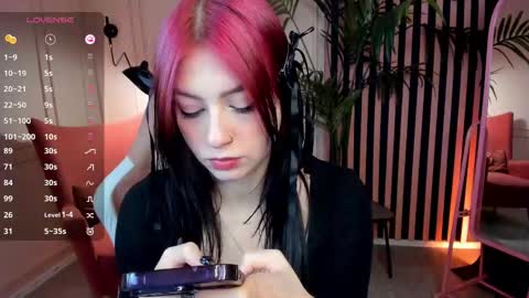 Ariel online show from February 2025 05:39:02 PM