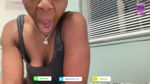 Snapshot of arielbliss69 chatting on April 2026 02:38:02 AM arielbliss69 online show from April 2026 02:38:02 AM