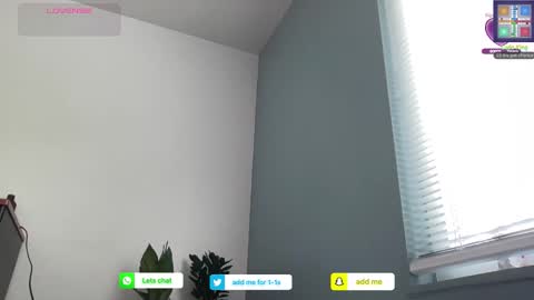 Snapshot of arielbliss69 chatting on May 2026 03:28:02 PM arielbliss69 online show from May 2026 03:28:02 PM