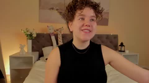Snapshot of ariella_sol chatting on July 2026 12:51:01 AM Ariella GTM3 Tue Wed Thu Fri Sat 0400 am-1030pm online show from July 2026 12:51:01 AM