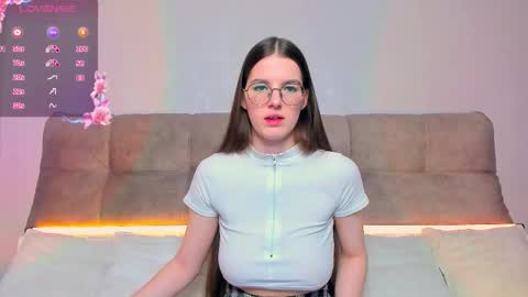 Ariella online show from October 2025 03:36:02 AM