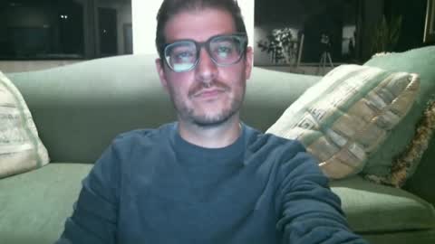 Snapshot of arielsinho chatting on June 2026 04:26:02 AM Anon online show from June 2026 04:26:02 AM