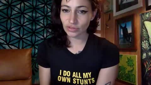 ariel  colin when hes here online show from December 2024 02:33:01 PM