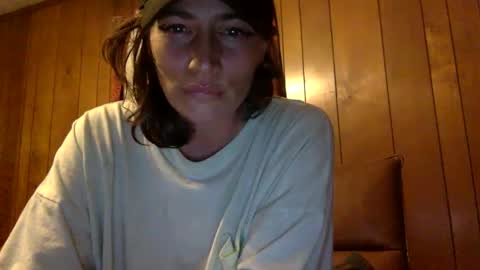 ariel  colin when hes here online show from October 2025 01:25:01 AM