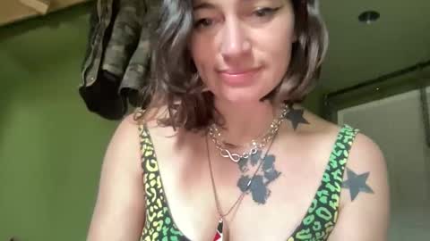 ariel  colin when hes here online show from January 2026 04:42:02 PM