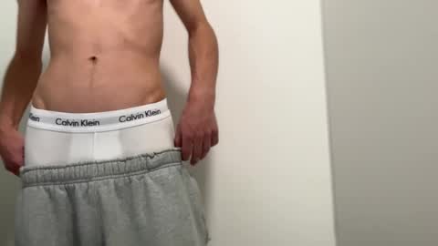 Snapshot of ariestwink chatting on September 2025 02:50:01 PM Aries Twink online show from September 2025 02:50:01 PM