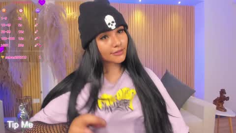 Snapshot of arigy_gomez chatting on January 2025 01:37:02 AM Arigy Everyday From 1430 to 2130 Col Time online show from January 2025 01:37:02 AM