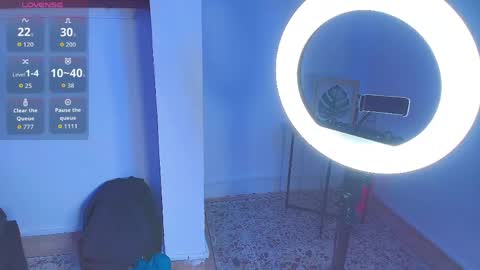 Snapshot of ariia_monroee chatting on May 2026 03:14:01 AM ariia_monroee online show from May 2026 03:14:01 AM