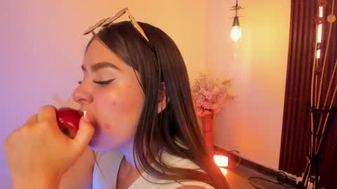  Arianna  online show from April 2026 09:18:02 PM