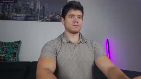 A n g e l  f r o m  H e l l online show from November 2025 07:32:01 AM