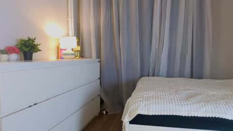 Arina online show from April 2026 06:10:01 PM