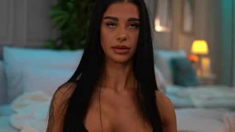 Snapshot of arinarhodes chatting on May 2026 06:36:02 PM Arina online show from May 2026 06:36:02 PM