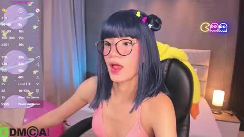 Ari  online show from September 2025 11:15:01 PM