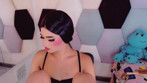 Snapshot of arishadarfu chatting on January 2025 09:43:01 PM ArisaDarfu online show from January 2025 09:43:01 PM