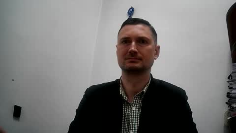 Snapshot of aristocratukr chatting on December 2025 05:06:02 PM Aristocratu online show from December 2025 05:06:02 PM