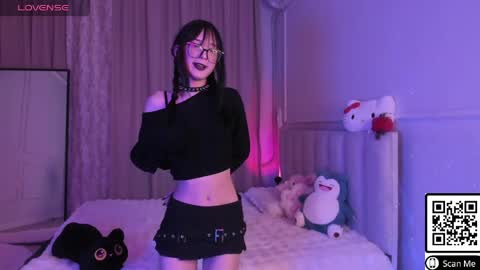 Snapshot of ariya_star chatting on April 2026 05:30:01 PM Ariya online show from April 2026 05:30:01 PM