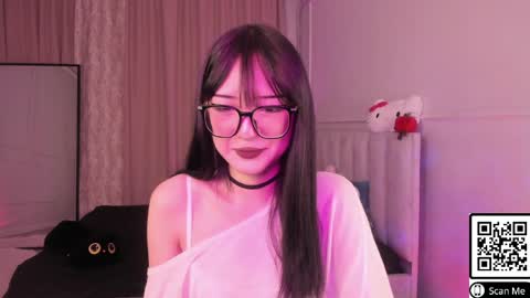 Snapshot of ariya_star chatting on April 2026 02:01:01 PM Ariya online show from April 2026 02:01:01 PM