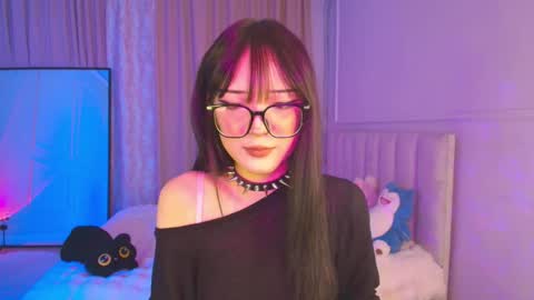 Snapshot of ariya_star chatting on May 2026 02:13:02 PM Ariya online show from May 2026 02:13:02 PM