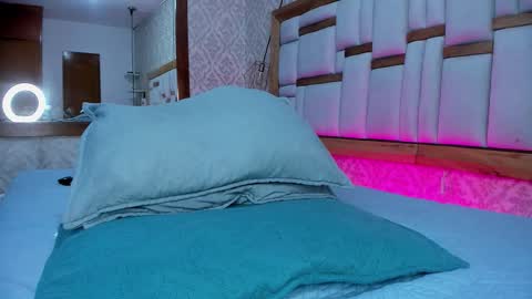 Arleth  online show from November 2025 03:16:02 AM