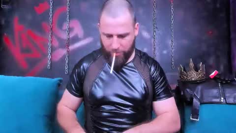 Armando online show from November 2025 10:18:02 PM