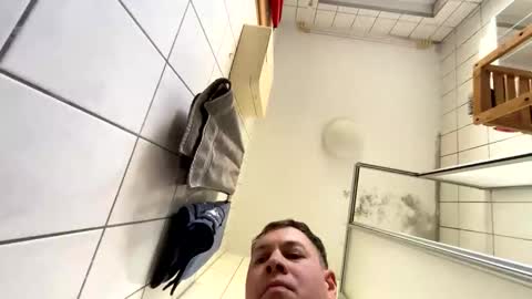 armyskater32 online show from March 2026 11:17:01 AM