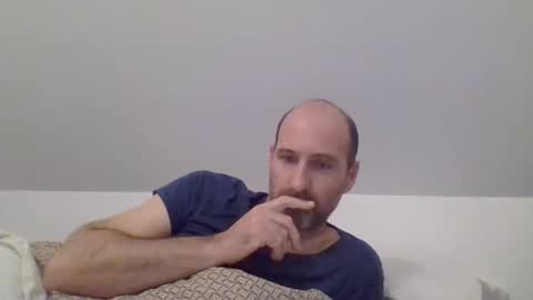 arnaud502700 online show from December 2024 06:45:02 AM