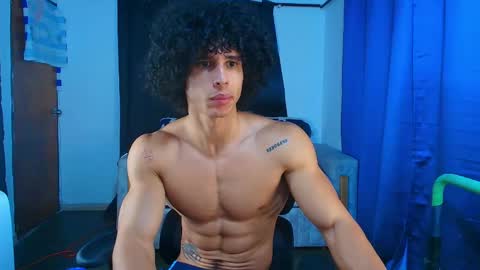 Snapshot of arnold_black69 chatting on April 2026 11:42:02 AM arnold black online show from April 2026 11:42:02 AM